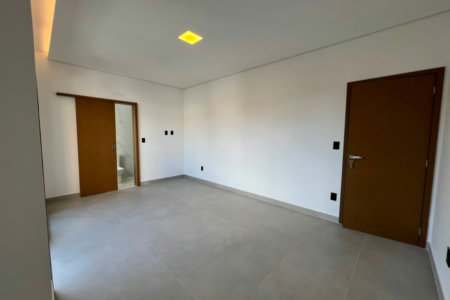 Sobrado com 4 dormitórios à venda, 234 m² por R$ 2.500.000,00 - Ponta da Praia - Santos/SP