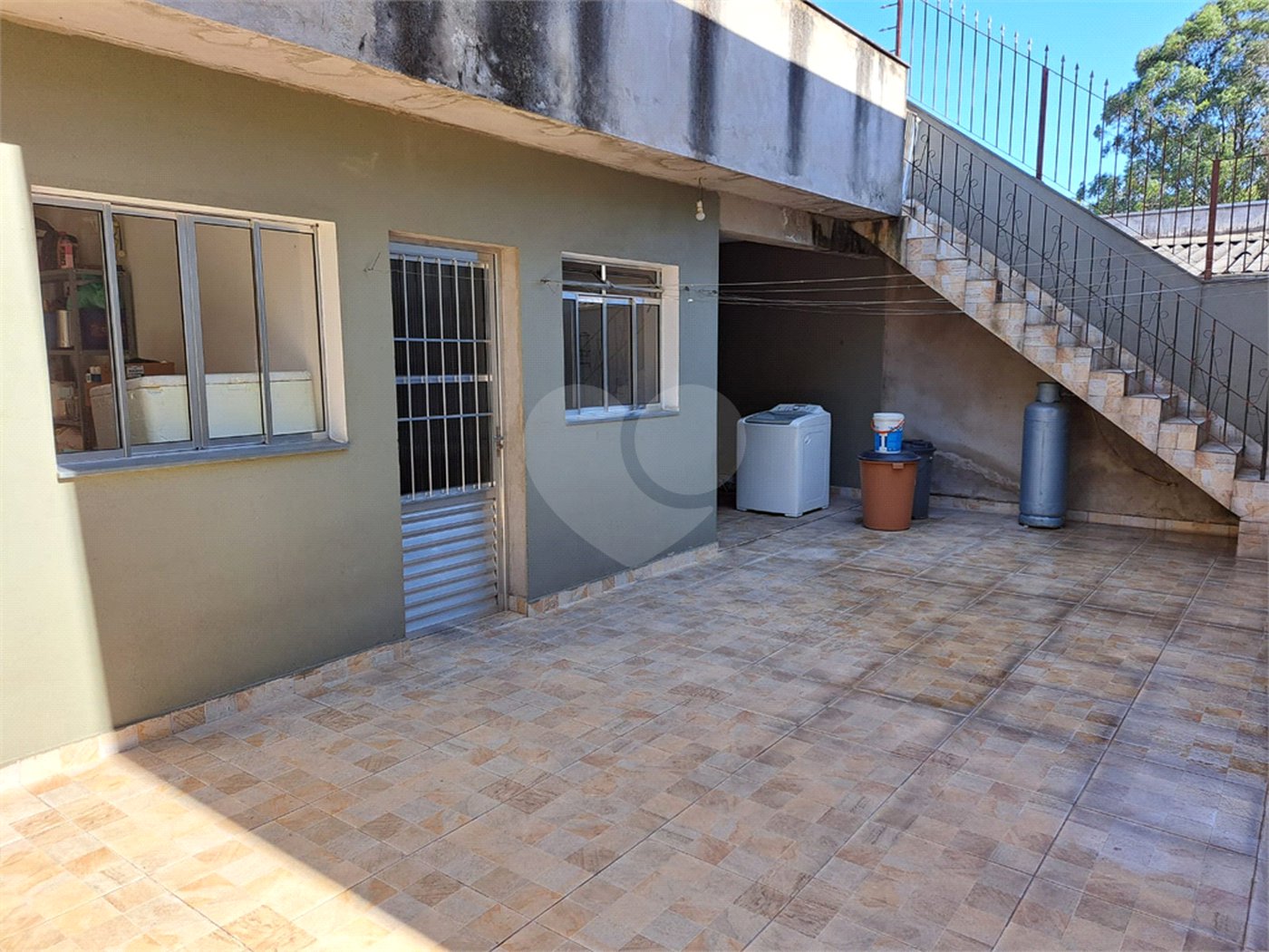 Sobrado à venda com 4 quartos, sendo 2 suítes, em Jaraguá, São Paulo, SP