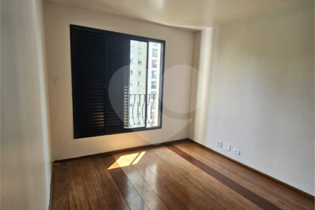 Apartamento à venda com 4 quartos, sendo 2 suítes,  em Jardim Parque Morumbi, São Paulo, SP