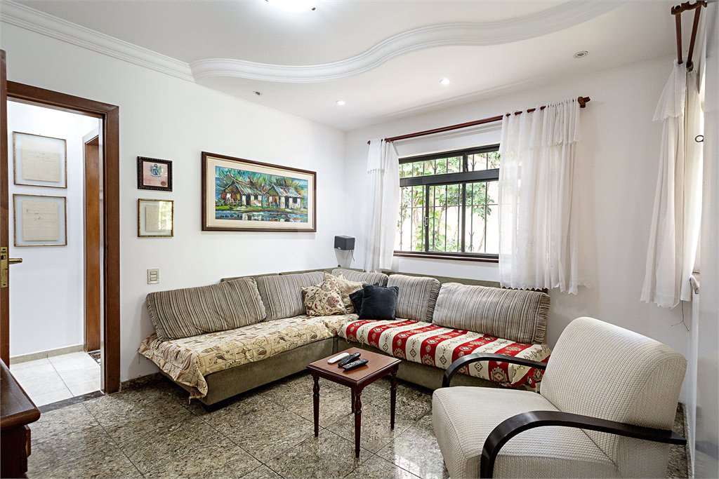 Casa para alugar com 5 quartos, sendo 2 suítes, em Brooklin, São Paulo, SP