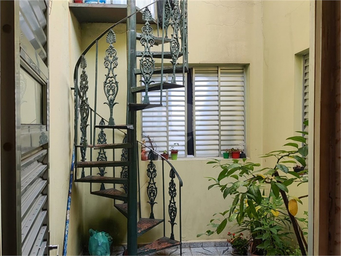 Casa à venda com 2 quartos em Vila Nova Cachoeirinha, São Paulo, SP