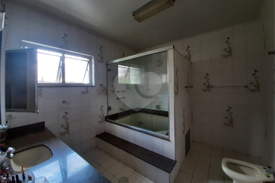 Sobrado à venda com 4 quartos, sendo 2 suítes, em Jardim Franca, São Paulo, SP