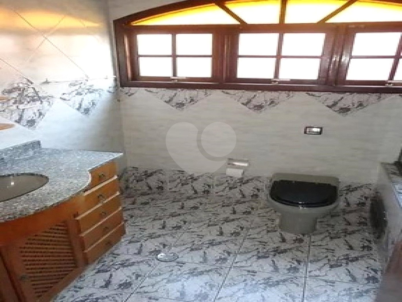 Casa à venda com 3 quartos, sendo 1 suíte,  em Vila Campesina, Osasco, SP