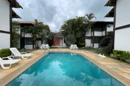 Casa em condomínio à venda ou para alugar com 3 quartos, sendo 1 suíte,  em Geribá, Armação dos Búzios, RJ