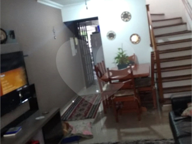 Sobrado à venda com 3 quartos, sendo 1 suíte,  em Vila Maria Alta, São Paulo, SP