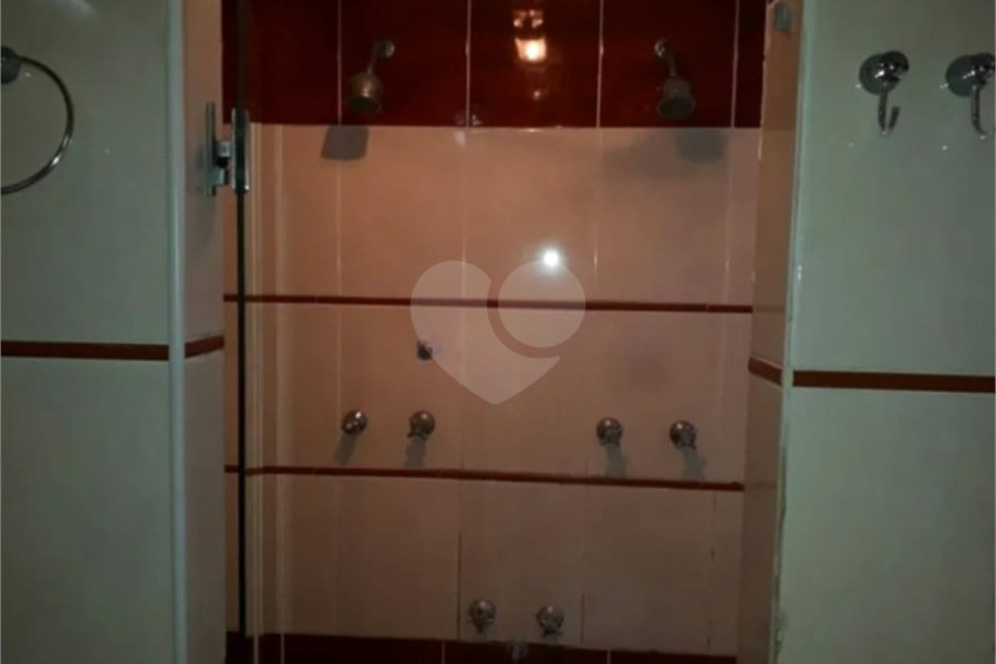 Sobrado à venda com 4 suítes em Santana, São Paulo, SP