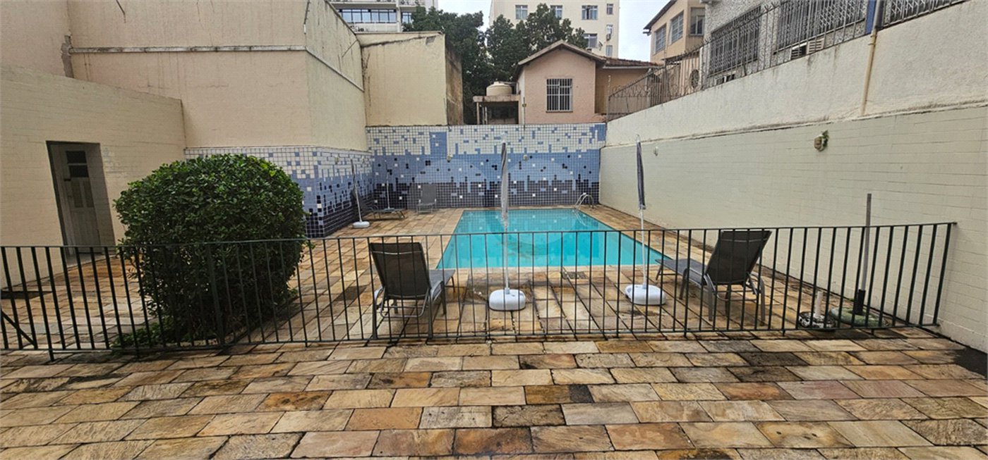 Apartamento à venda com 4 quartos, sendo 1 suíte, em Tijuca, Rio de Janeiro, RJ