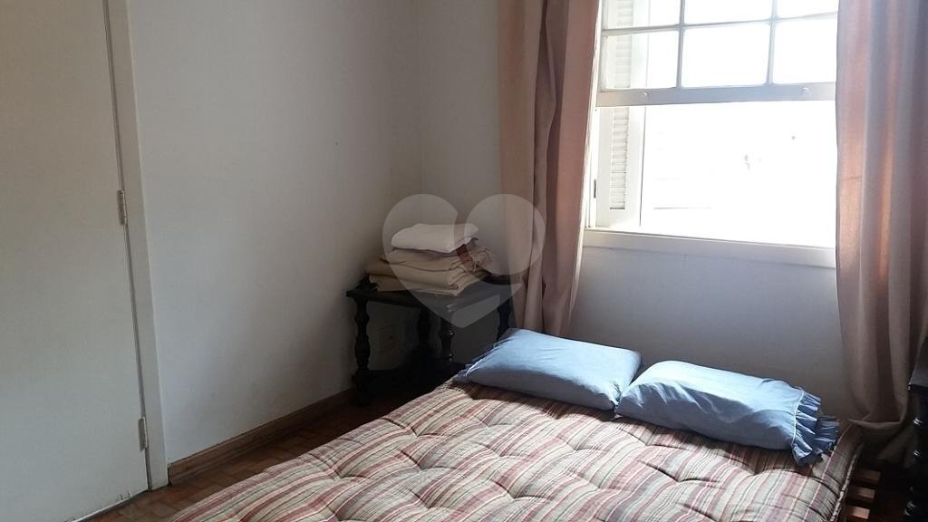 Casa à venda com 6 quartos, sendo 3 suítes,  em Jardim São Bento, São Paulo, SP