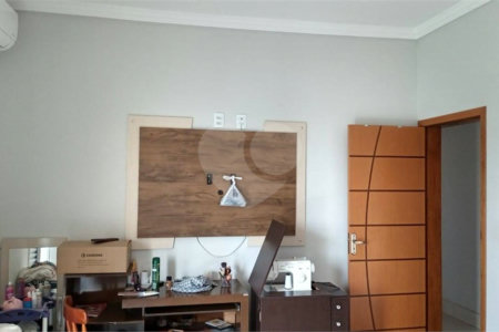 Casa à venda com 3 quartos, sendo 1 suíte, em Residencial Central Parque, Salto, SP