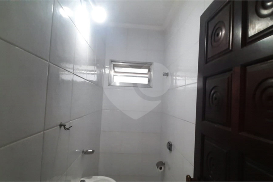 Sobrado à venda com 5 quartos, sendo 1 suíte,  em Vila Rosália, Guarulhos, SP