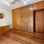 Casa sofisticada à venda em bairro nobre de Atibaia | 3 dormitórios | 408 m²