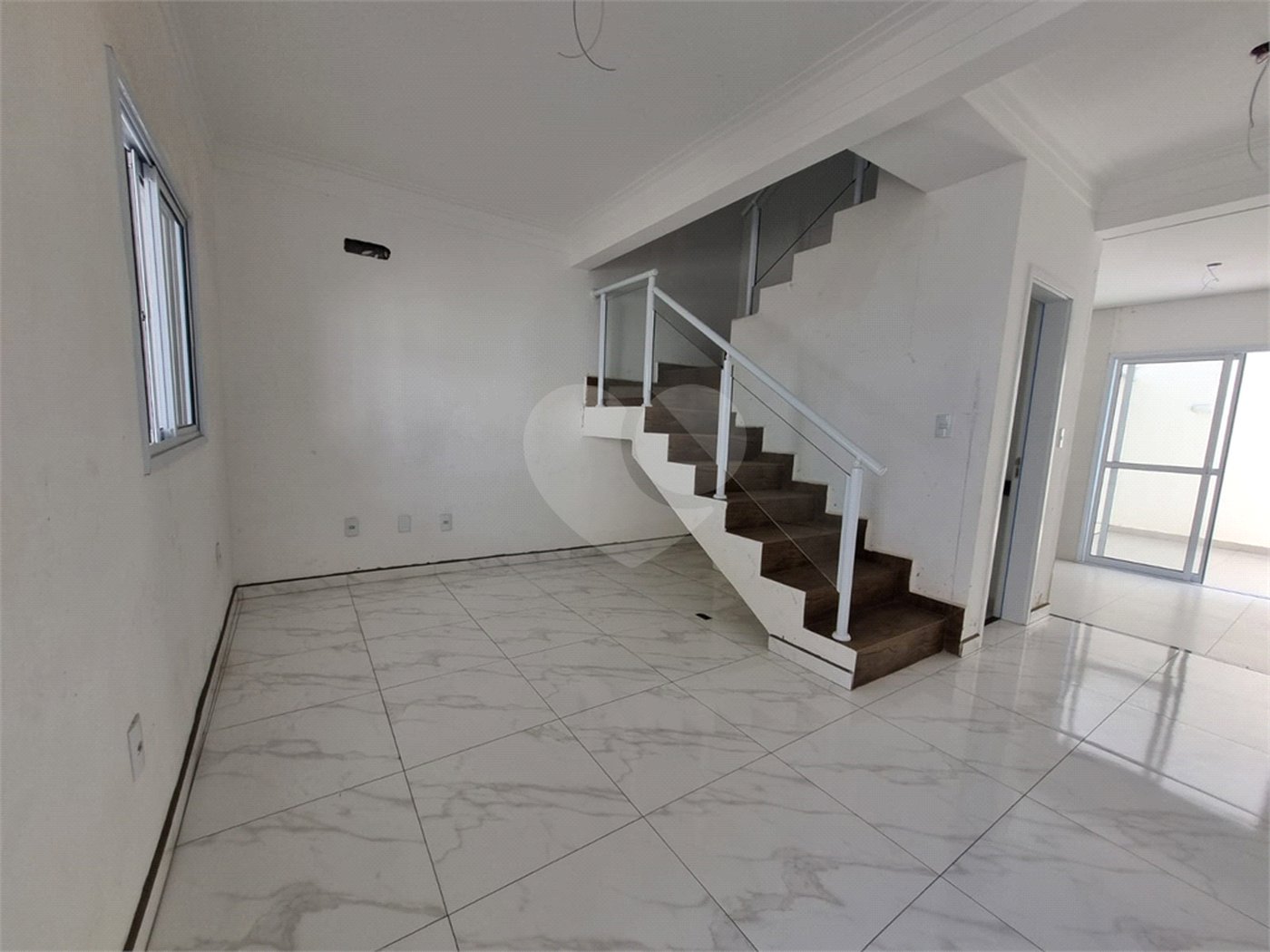 Casa à venda com 2 suítes no condomínio Residencial Américo Figueiredo, Sorocaba - SP