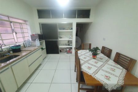 Casa à venda com 3 quartos em Tatuapé, São Paulo, SP