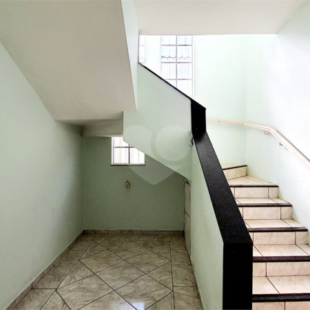 Sobrado à venda com 4 quartos, sendo 1 suíte, no Centro, Ribeirão Preto, SP