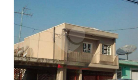 Prédio à venda com 1 quarto em Jaraguá, São Paulo, SP
