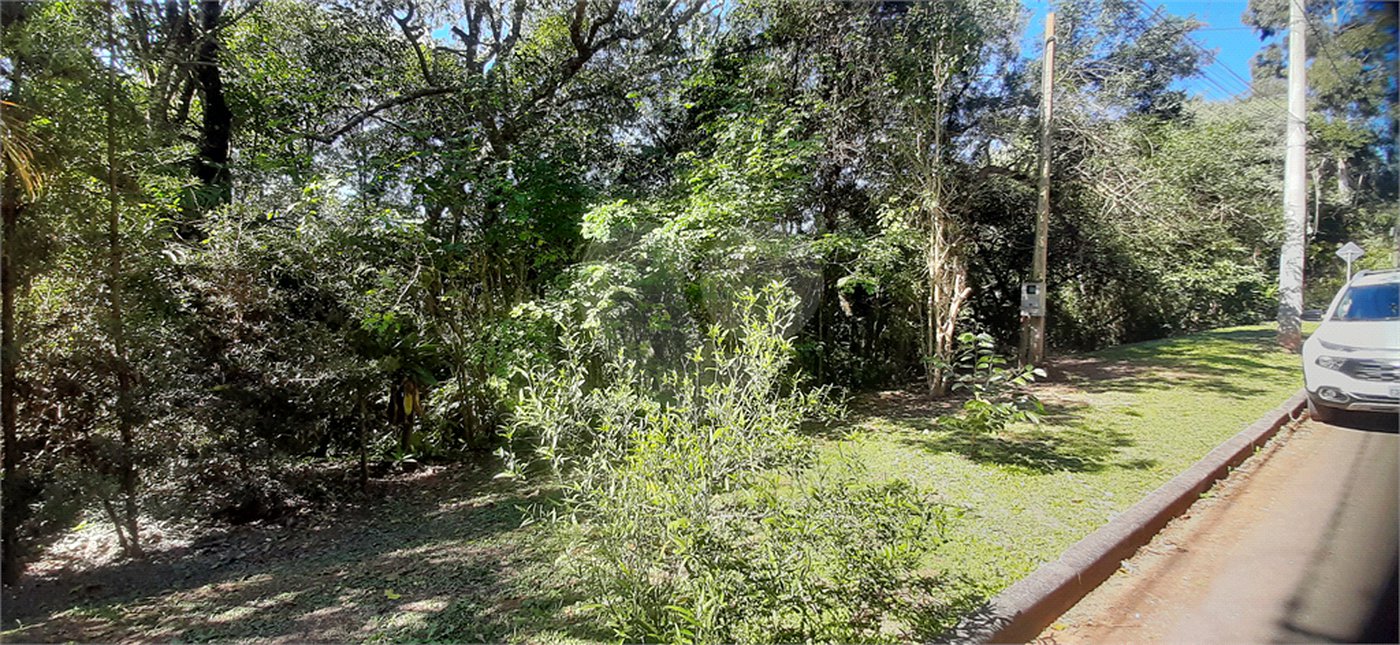 Terreno à venda no condomínio Alpes da Cantareira, Mairiporã - SP