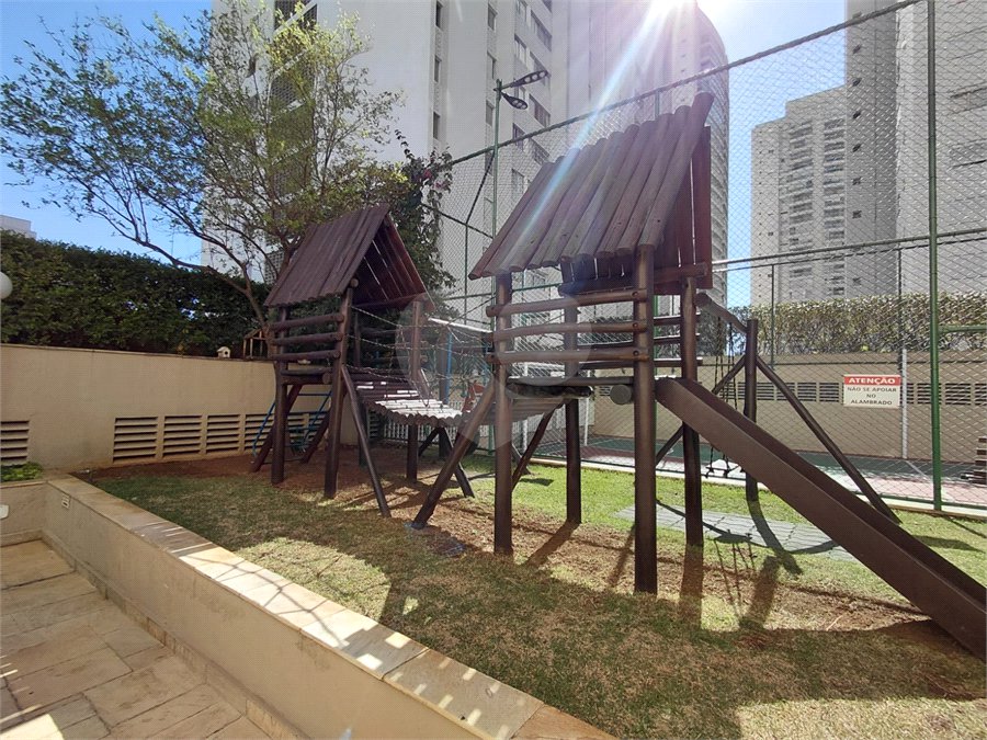 Apartamento à venda com 3 quartos, sendo 1 suíte, em Vila Romana, São Paulo, SP