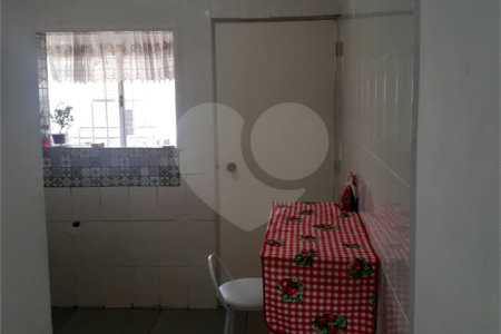 Sobrado à venda com 2 quartos, sendo 1 suíte, em Alto da Lapa, São Paulo, SP