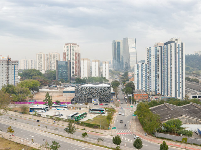 Apartamento à venda com 2 quartos, sendo 1 suíte,  em Chácara Santo Antônio, São Paulo, SP