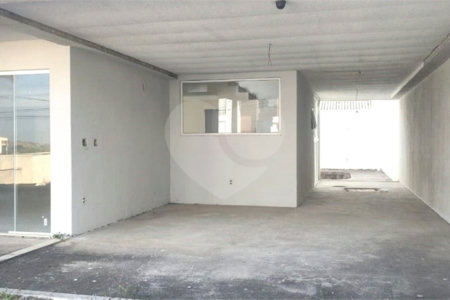 Casa à venda com 3 suítes em Campo Grande, Rio de Janeiro, RJ