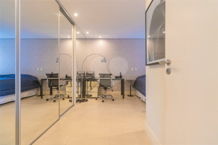 Apartamento à venda com 1 suíte em Campo Belo, São Paulo, SP