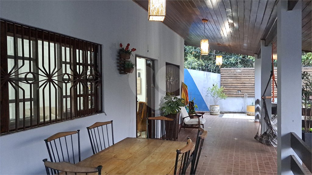 Casa à venda com 3 quartos, sendo 1 suíte, em Chácara Arantes, Mairiporã, SP