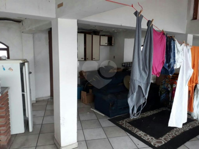 Sobrado à venda com 7 quartos, sendo 3 suítes,  no Brasilândia, São Paulo, SP