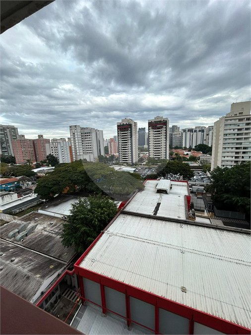 Apartamento à venda com 2 quartos, sendo 1 suíte,  em Santo Amaro, São Paulo, SP