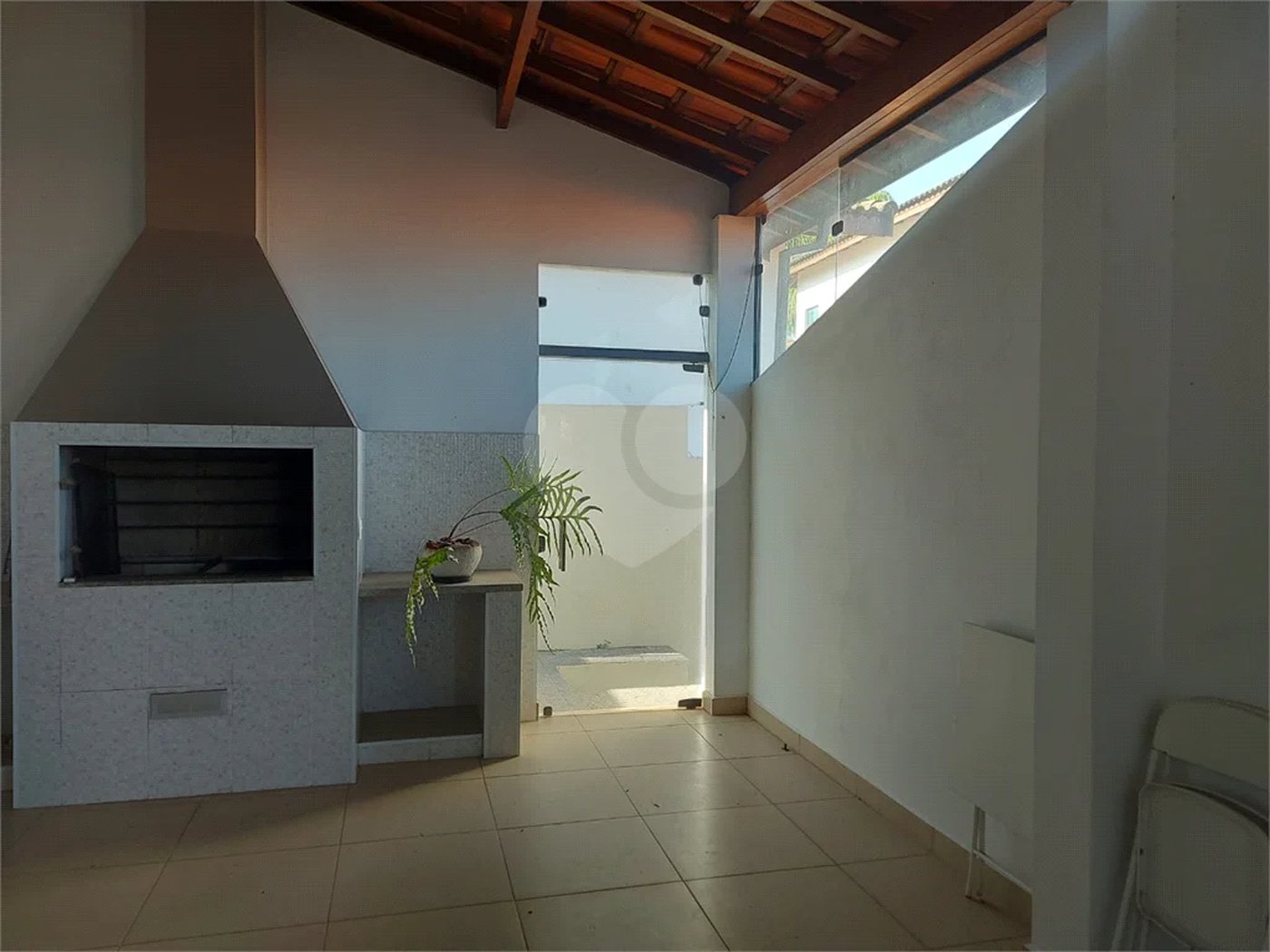 Casa à venda com 4 quartos, sendo 3 suítes, no Centro, Vinhedo, SP