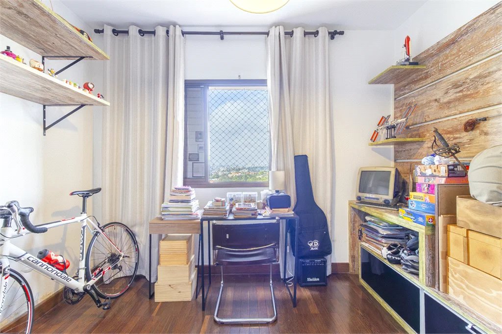 Apartamento à venda com 4 quartos, sendo 3 suítes, em Jardim Monte Kemel, São Paulo, SP