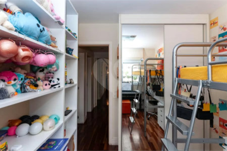 Apartamento para alugar com 3 quartos, sendo 1 suíte, em Água Branca, São Paulo, SP