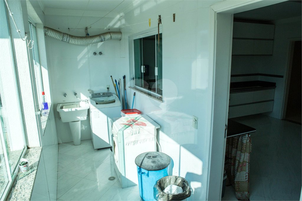 Sobrado à venda com 3 suítes em Santana, São Paulo, SP