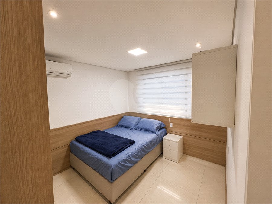 Apartamento à venda com 3 suítes em Campo Belo, São Paulo, SP