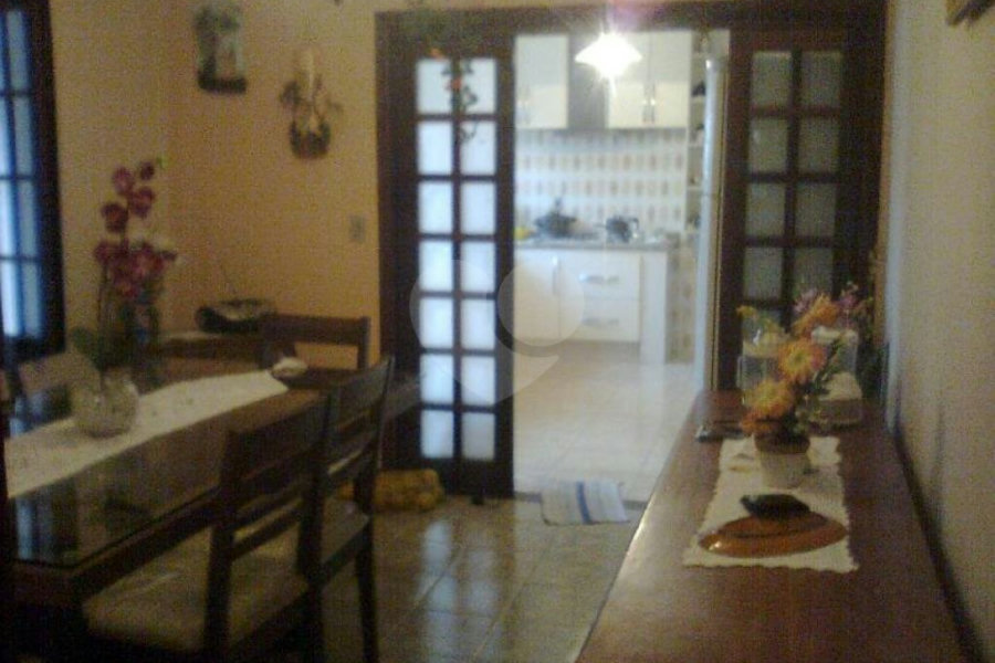 Sobrado à venda com 4 quartos, sendo 1 suíte, em Jaçanã, São Paulo, SP