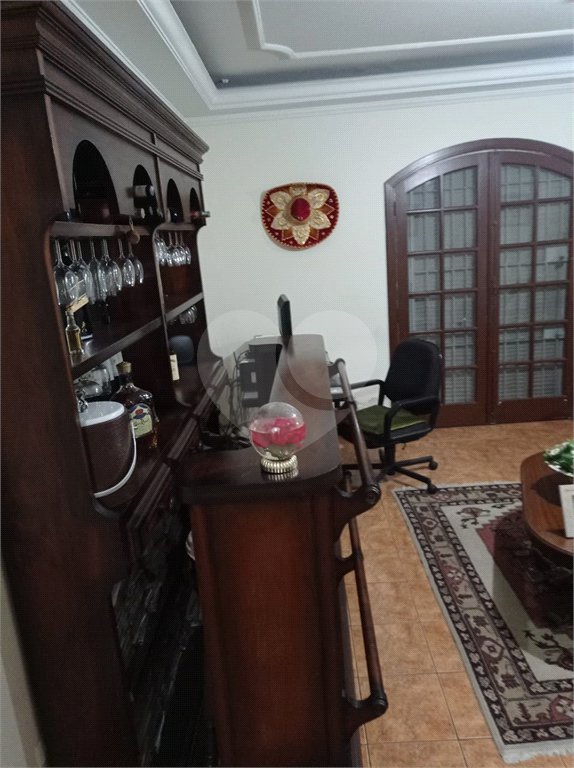 Casa à venda com 5 suítes em Vila Medeiros, São Paulo, SP
