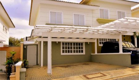 Sobrado à venda com 3 quartos, sendo 1 suíte,  em Jardim Pagliato, Sorocaba, SP