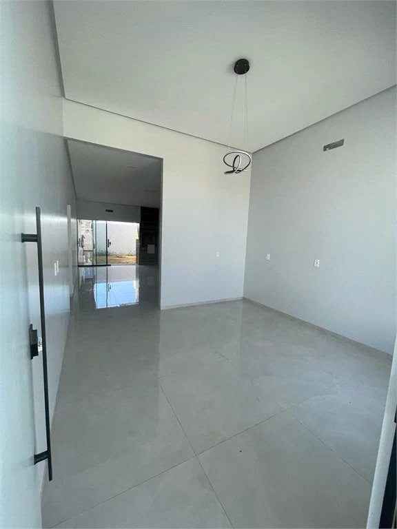 Casa à venda com 3 quartos, sendo 1 suíte, em Loteamento Jardim Europa, Balsas, MA