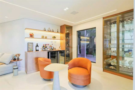 Casa à venda ou para alugar com 4 suítes em Parque Terra Nova II, São Bernardo do Campo, SP
