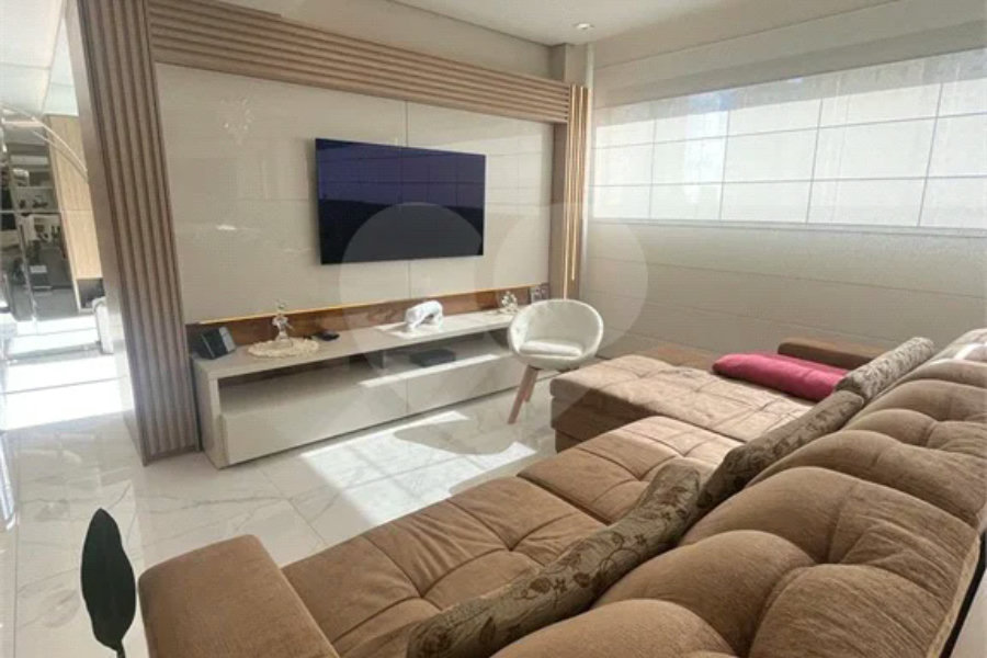 Apartamento à venda com 3 suítes em Santa Teresinha, São Paulo, SP