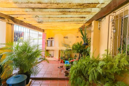 Sobrado à venda com 3 quartos, sendo 1 suíte,  em Jardim Bonfiglioli, São Paulo, SP