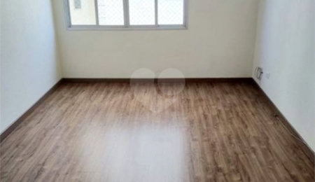 Apartamento à venda com 1 quarto em Cambuci, São Paulo, SP