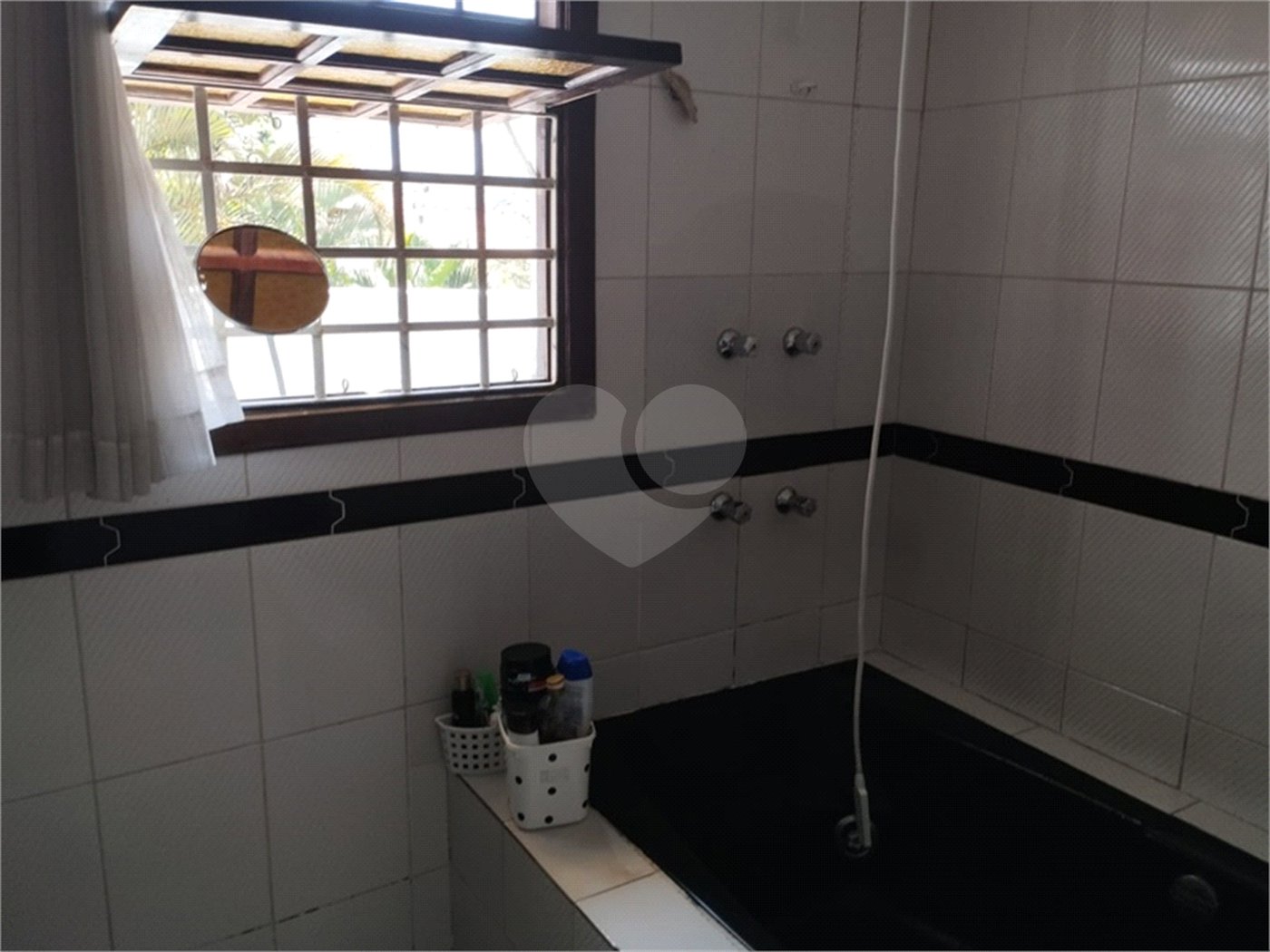 Sobrado à venda com 4 quartos, sendo 2 suítes, em Santa Teresinha, São Paulo, SP