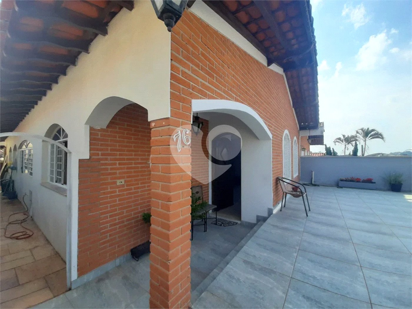 Casa Térrea à venda com 3 quartos, sendo 1 suíte, no Centro, Vinhedo, SP