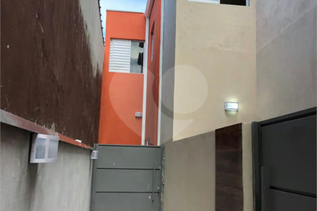 Casa à venda com 8 quartos no condomínio Quaresmeira, Suzano - SP
