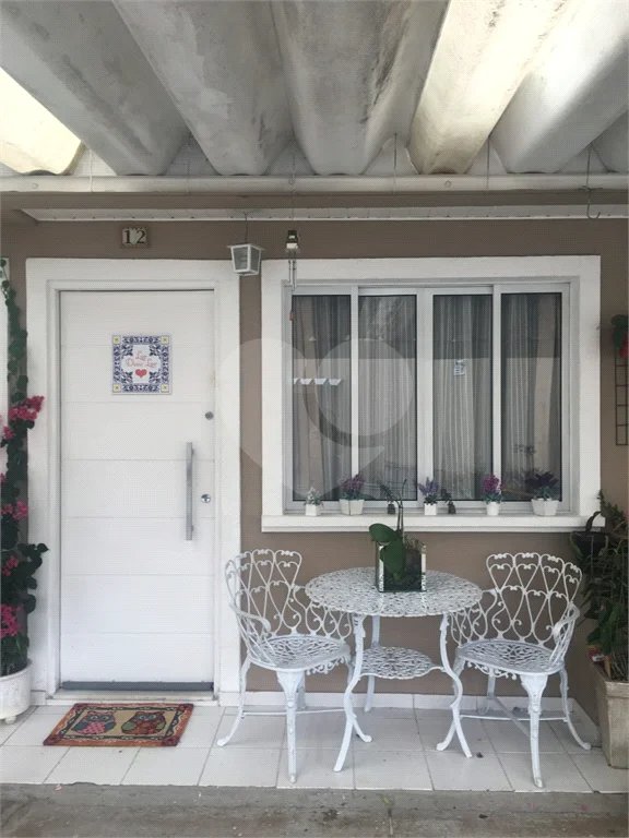 Casa à venda com 3 quartos, sendo 1 suíte, no condomínio Cond Res Paineiras, São Paulo - SP