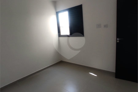 Casa à venda com 1 quarto em Parada Inglesa, São Paulo, SP