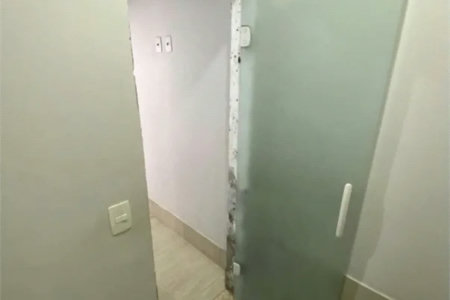 Sobrado à venda com 5 quartos em Santa Maria, Osasco, SP
