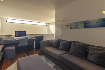 Casa à venda com 3 suítes em Jardim Luzitânia, São Paulo, SP