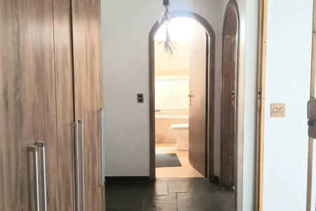 Sobrado à venda com 4 quartos, sendo 2 suítes, em Jardim Leonor, São Paulo, SP