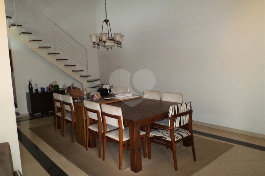 Sobrado à venda com 3 quartos, sendo 1 suíte,  em Jardim Franca, São Paulo, SP